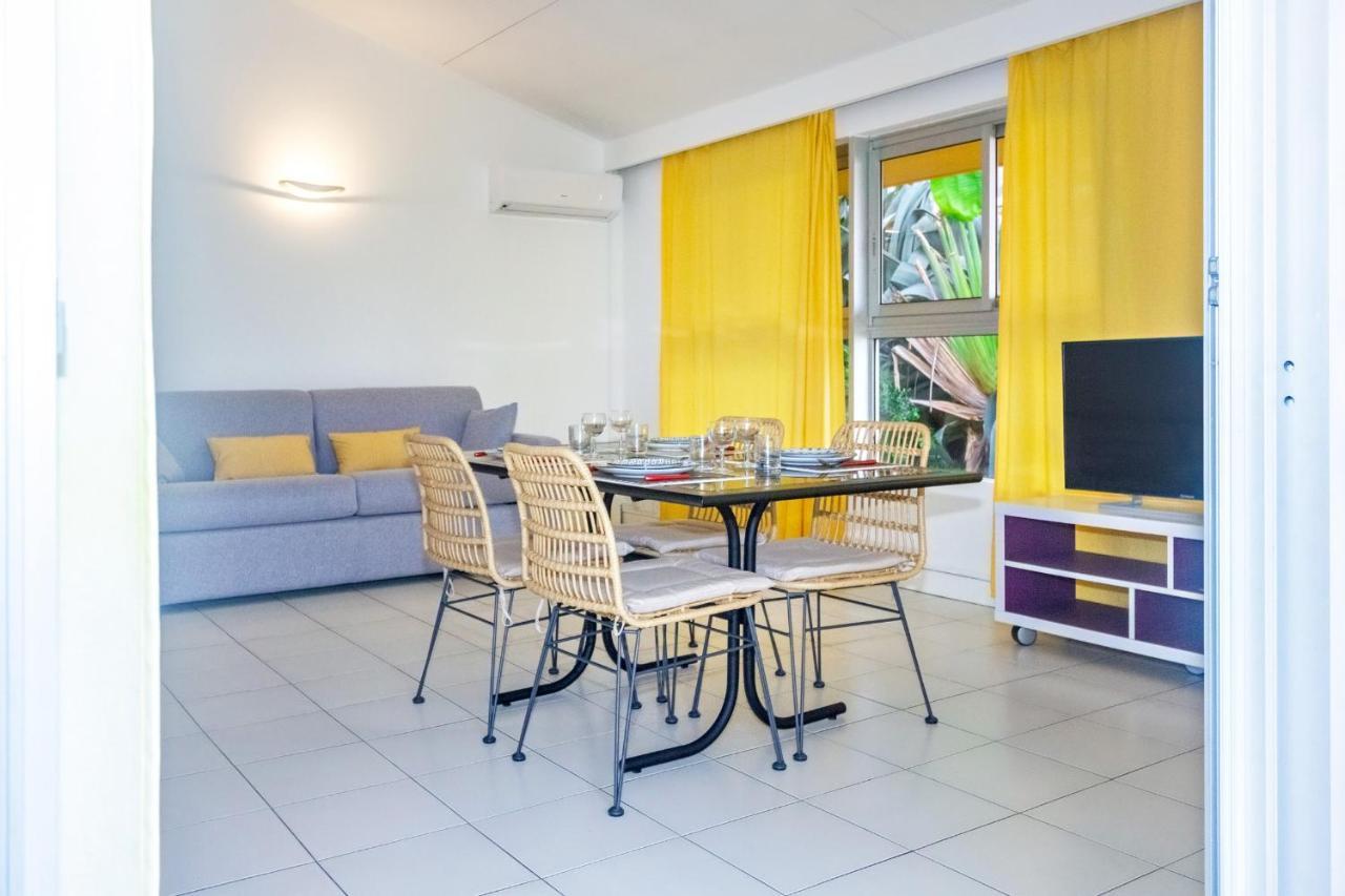 Cuty - Bel Et Spacieux Apt Avec Magnifique Vue Mer Et Piscine Saint Gilles Les Bains Zewnętrze zdjęcie